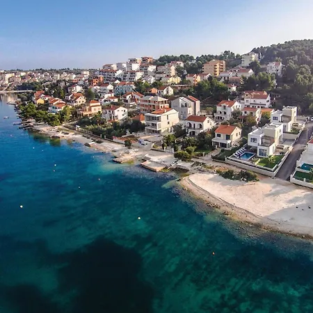 Amazing In Okrug Donji