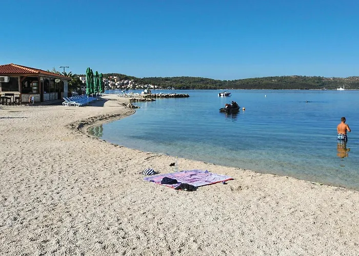 Amazing In Okrug Donji