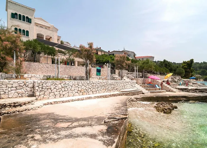 Amazing In Okrug Donji Apartament *